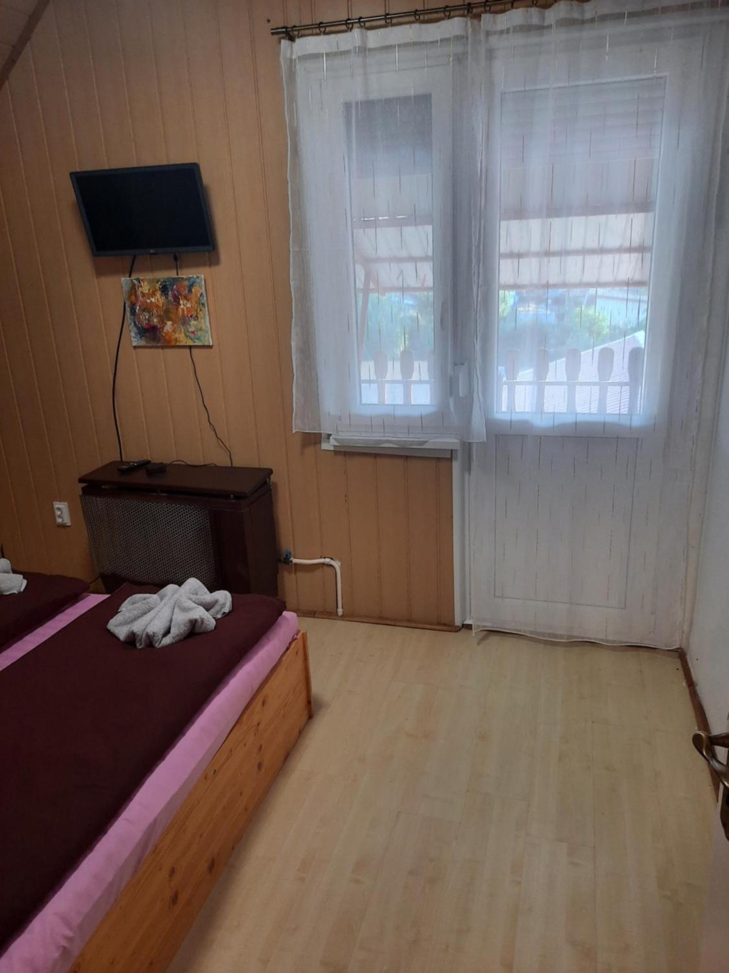 Galeria Vendeghaz Apartment Hajduszoboszlo Exterior photo