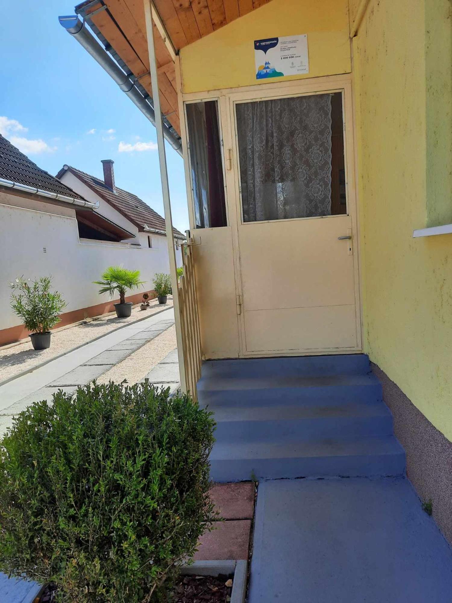Galeria Vendeghaz Apartment Hajduszoboszlo Exterior photo